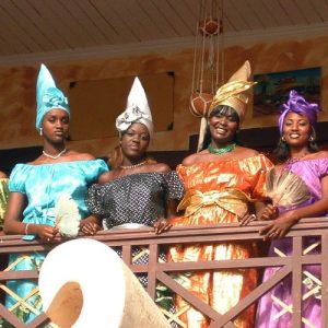 sahel-decouverte-agence-voyage-senegal-saint-lois-cours-elegance-signare-mode-beaute-afrique